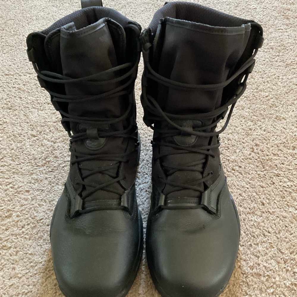 Nike SFB Field 2 boots